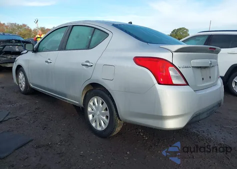 2018 Nissan Versa 1.6 Sv z USA, uszkodzony, nr VIN 3N1CN7AP7JL877837